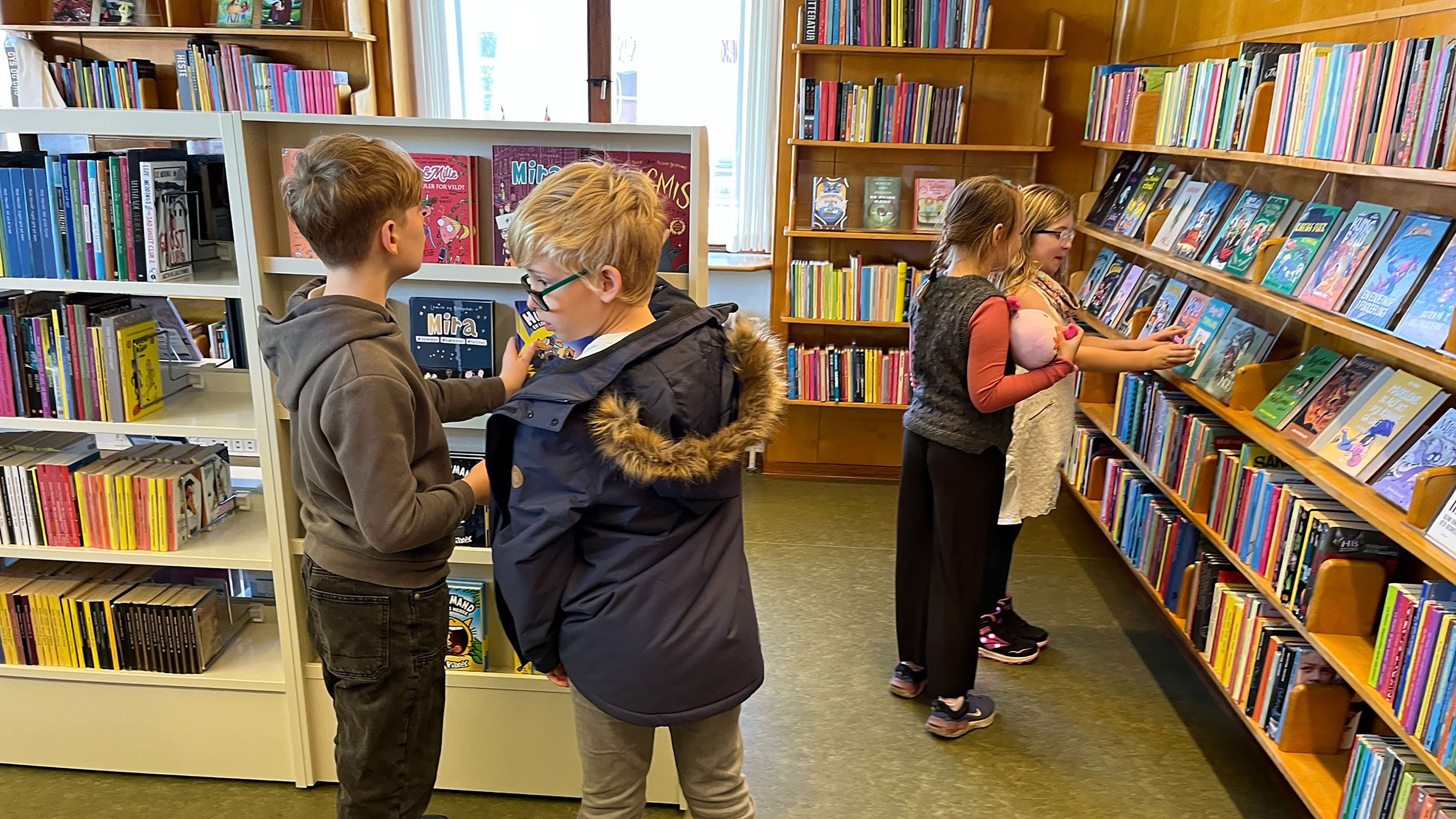 Børn der besøger Nyborg Bibliotek