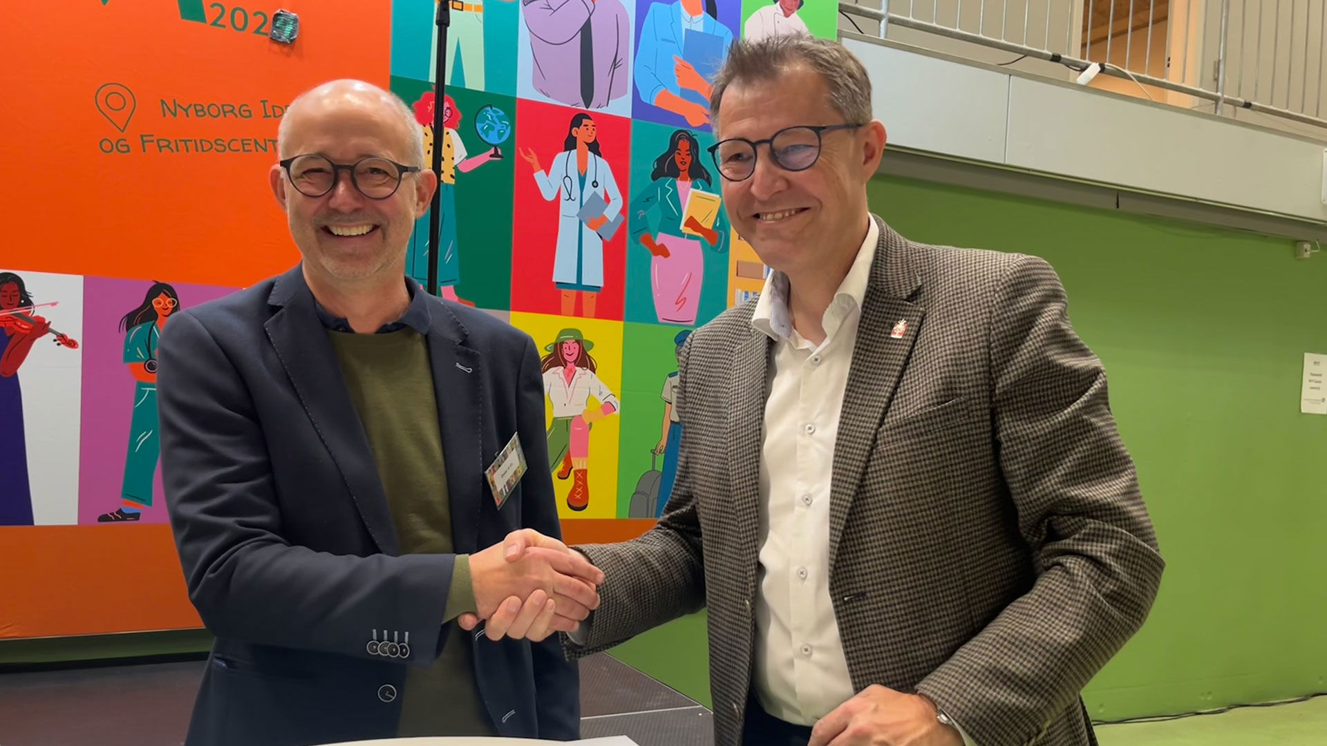 Borgmester Kenneth Muhs og DI Fyns næstformand, direktør Steen Johansen // Foto: Nyborg Kommune