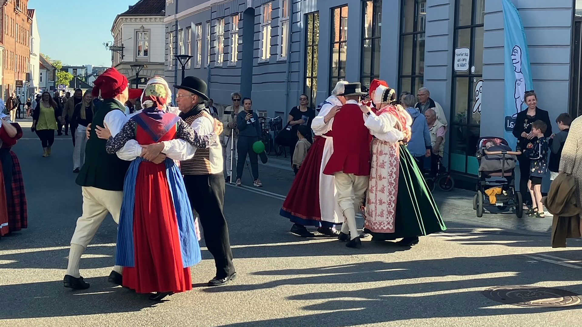 Folkedans opvisning på Kulturnatten 2023